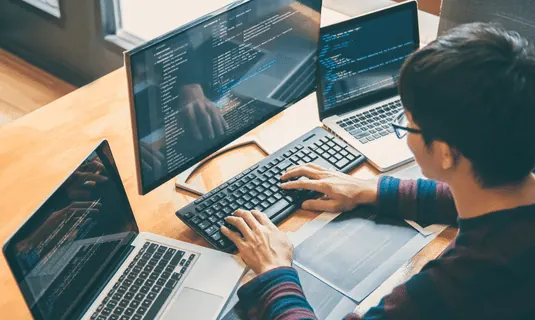 Web Development classes at Benchmark Training Institute, Abu Dhabi